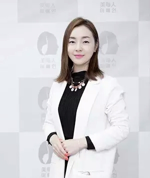 乌海金佳玭 美容协会会长